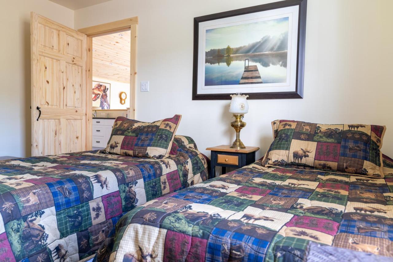 Woodhaven - Seaside Accommodations Waweig ภายนอก รูปภาพ